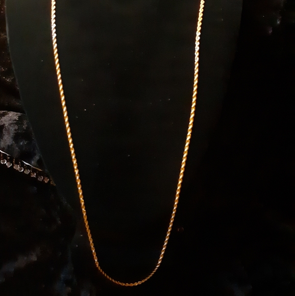 Worthington 30 inches Gold Necklace - Picture 2 of 3